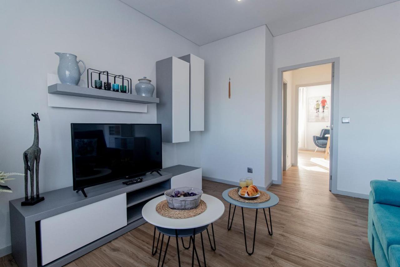 Downtown 1Br Apartment W/ Balcony By Lovelystay OOporto Exterior foto