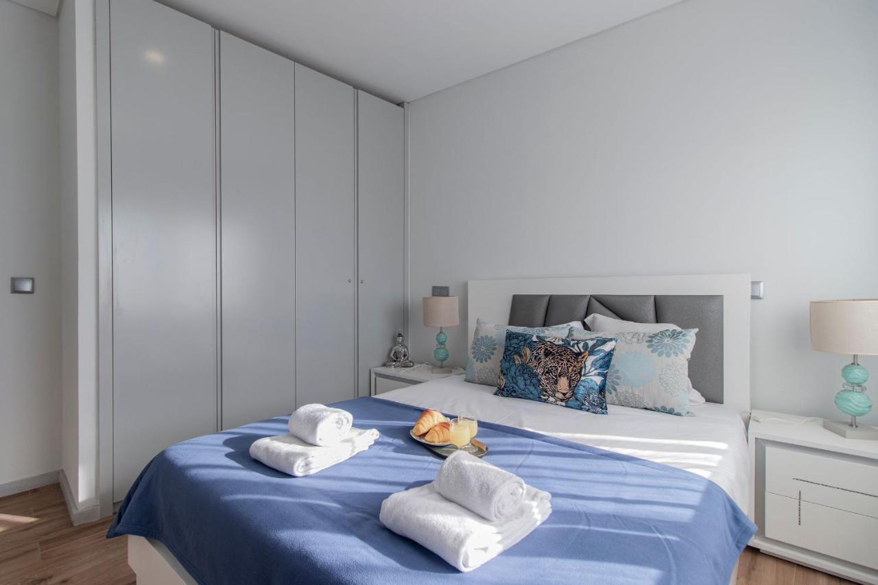 Downtown 1Br Apartment W/ Balcony By Lovelystay OOporto Exterior foto