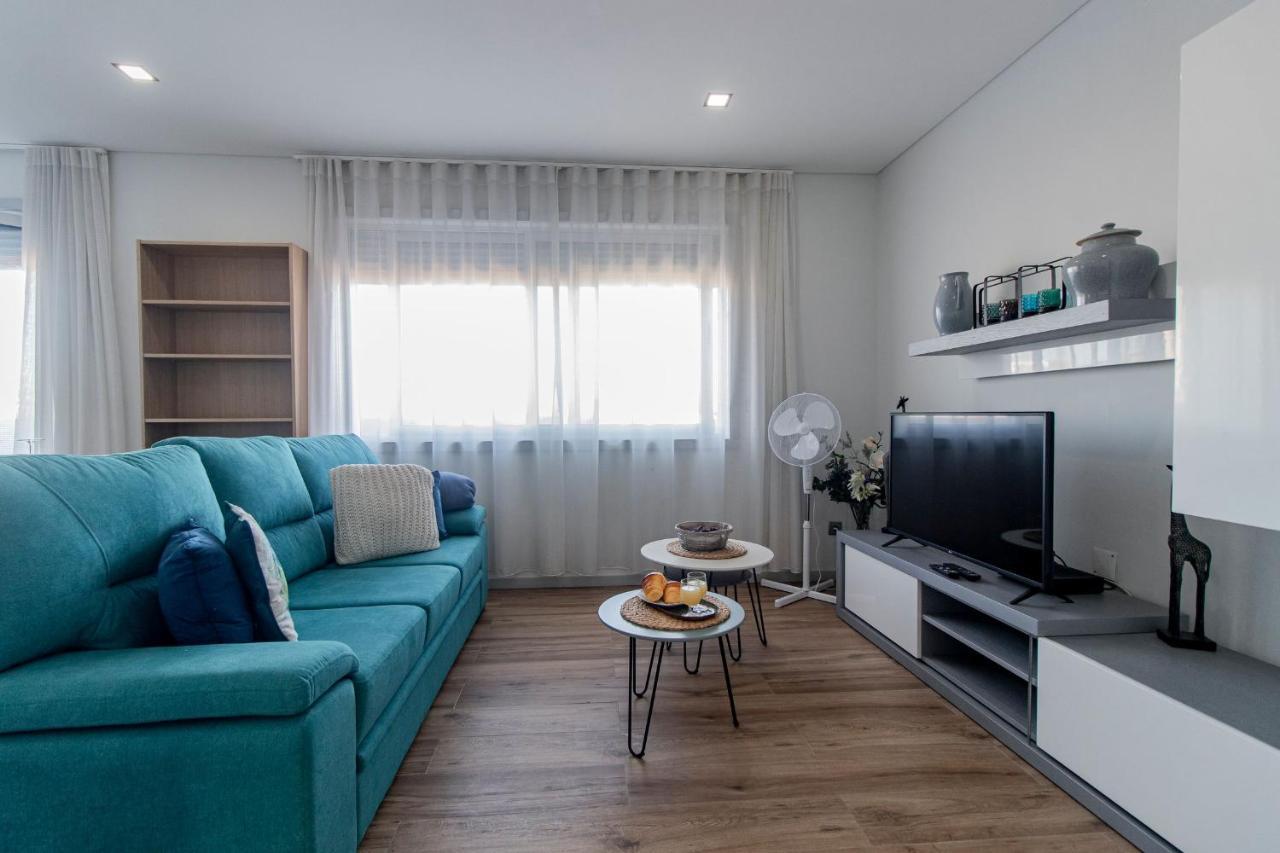 Downtown 1Br Apartment W/ Balcony By Lovelystay OOporto Exterior foto