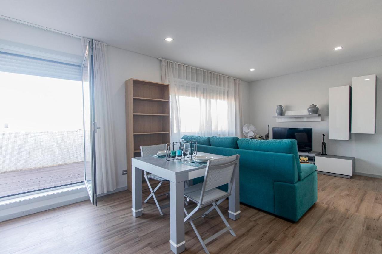 Downtown 1Br Apartment W/ Balcony By Lovelystay OOporto Exterior foto